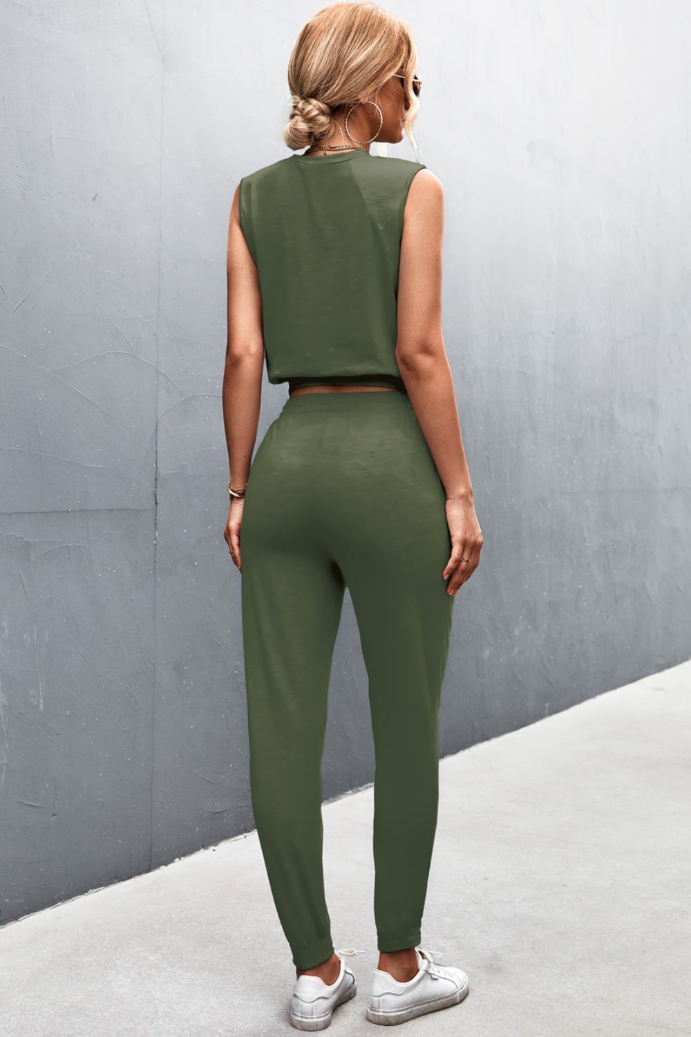 Sleeveless Top and Joggers Set Trendsi