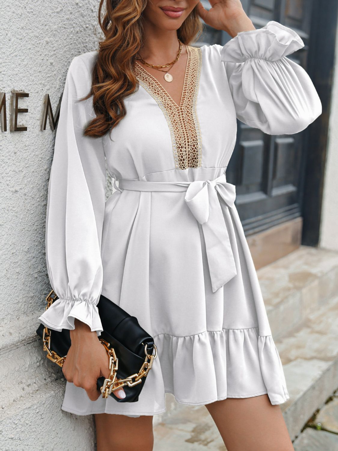 Contrast Ruffle Hem V-Neck Dress - White / S Apparel & Accessories Girl Code